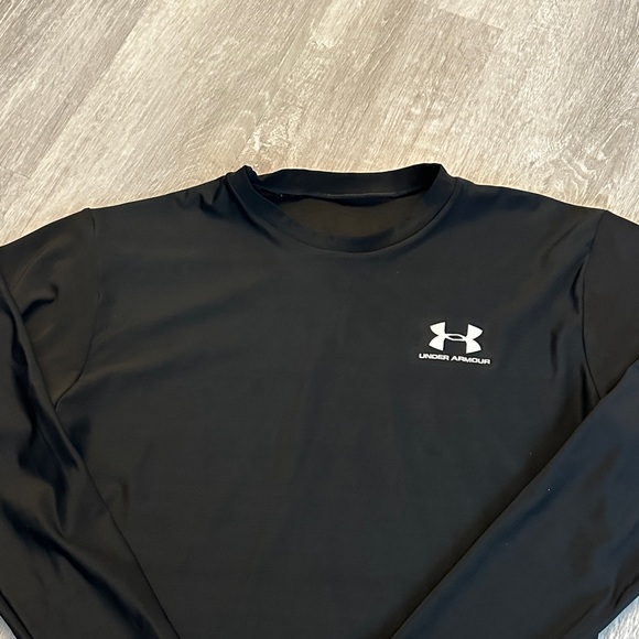 Under Armour Men’s Black Long Sleeve Compression Shirt - Picture 3 of 9